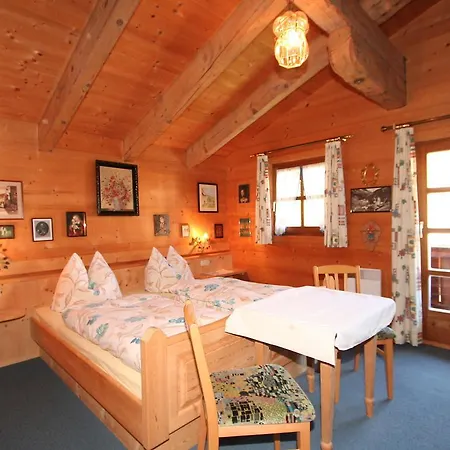 בקתה Chalet Pettneu